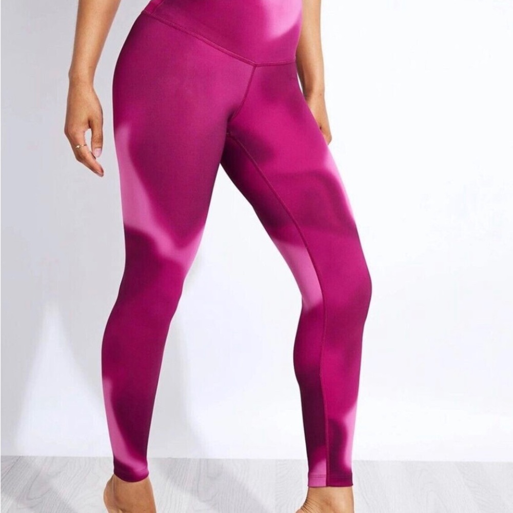 Nike yoga pink leggings size medium